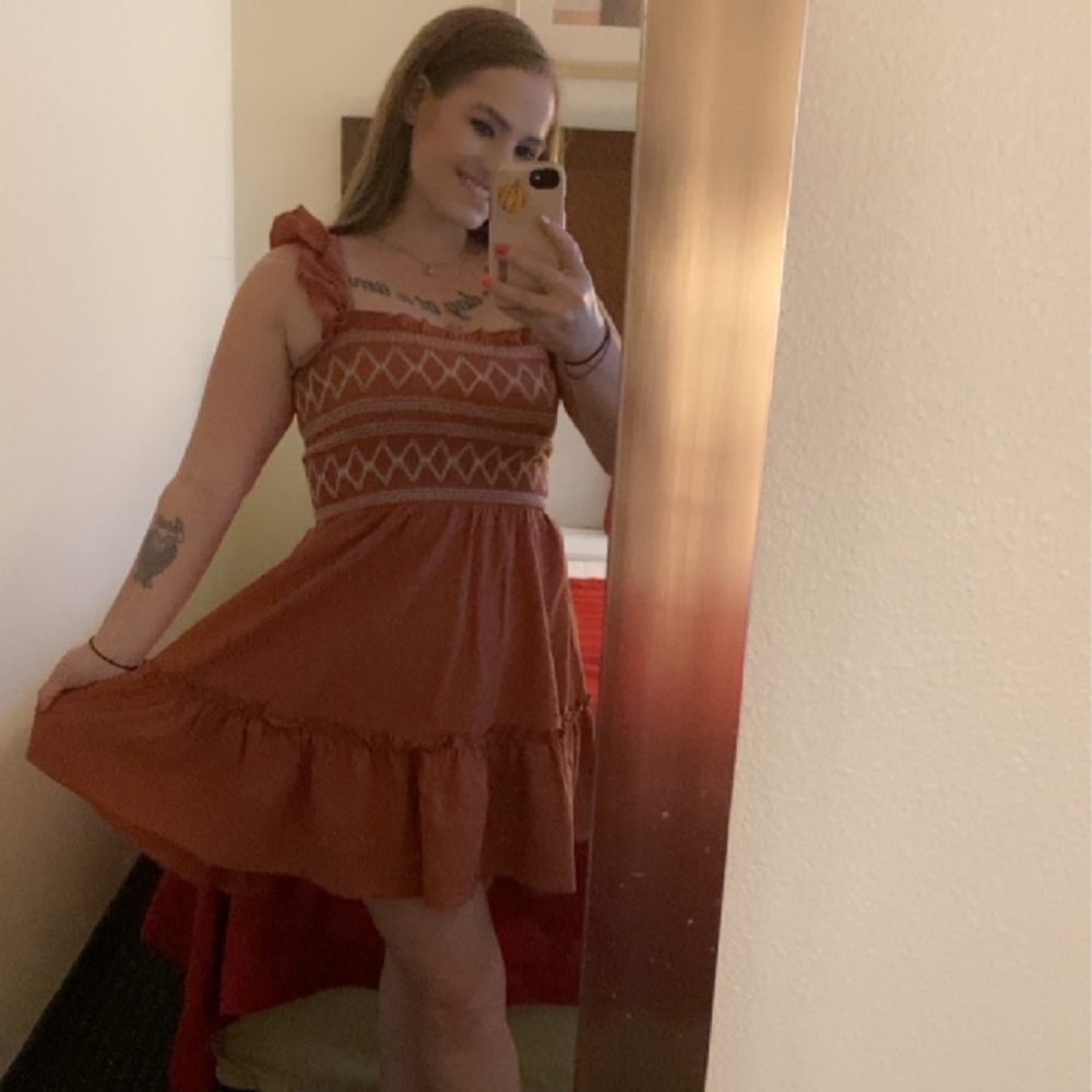 Meet your Posher, Avery